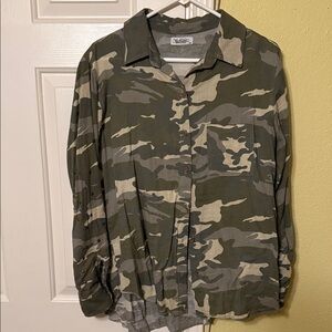 Lauren Moshi Green Camouflage Blouse